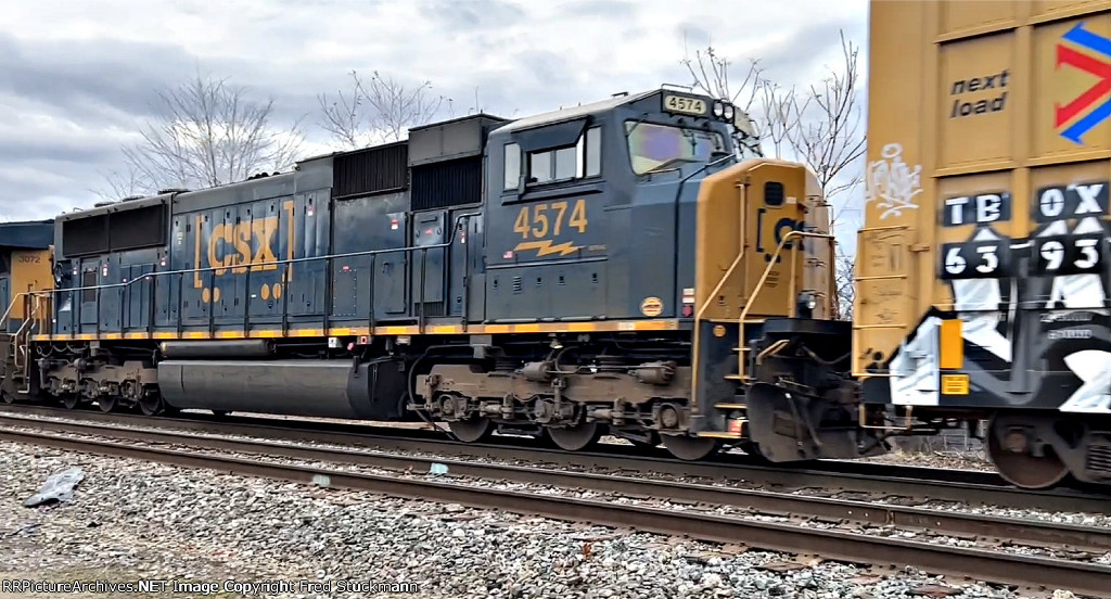 CSX 4574